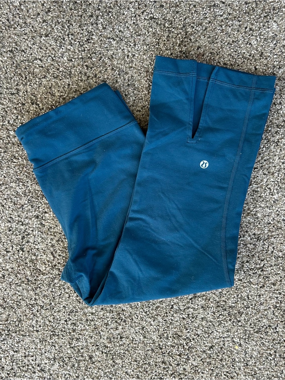 Lululemon capris 6